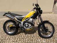 Yamaha XG 250 Tricker