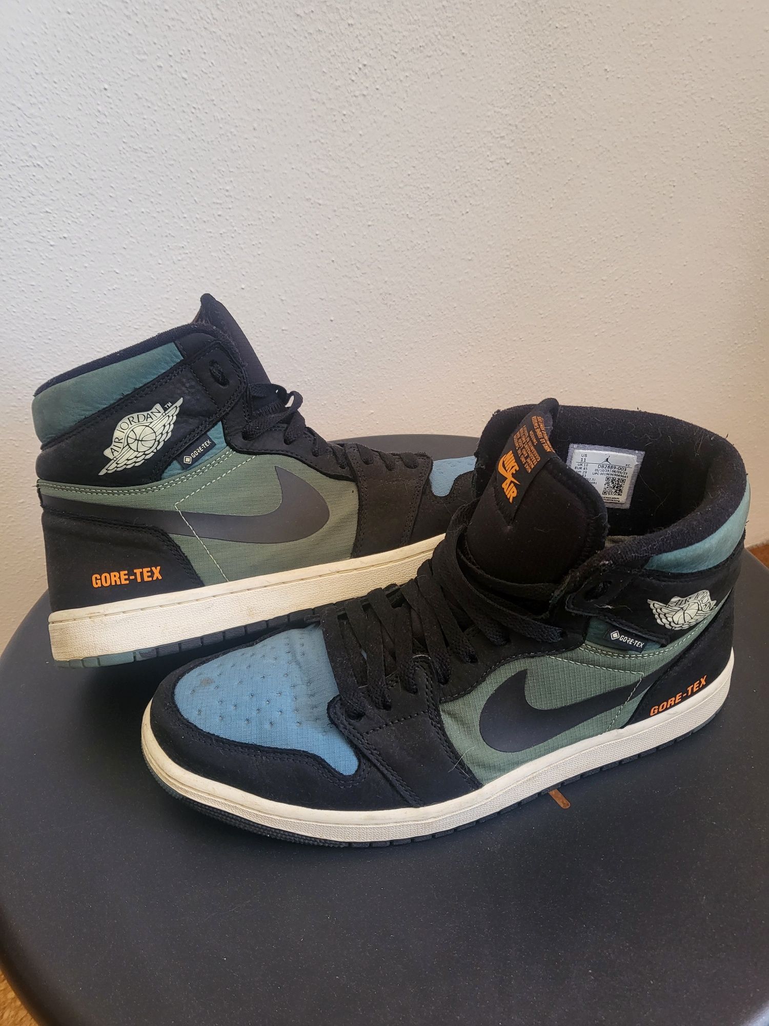 Jordanair jordan 1 high element gore-tex "sky j light olive
Air Jordan