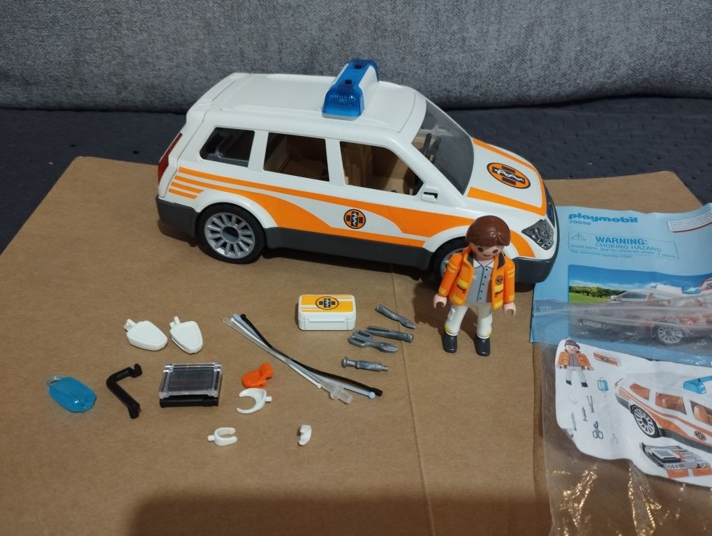 Playmobil 71037 Auto Samochód Ratowniczy Karetka