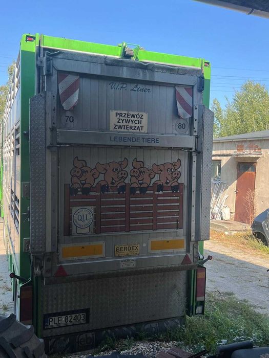 Przyczepa do transportu żywca, Jumbo,1998 rok.Cena 30750 PLN brutto