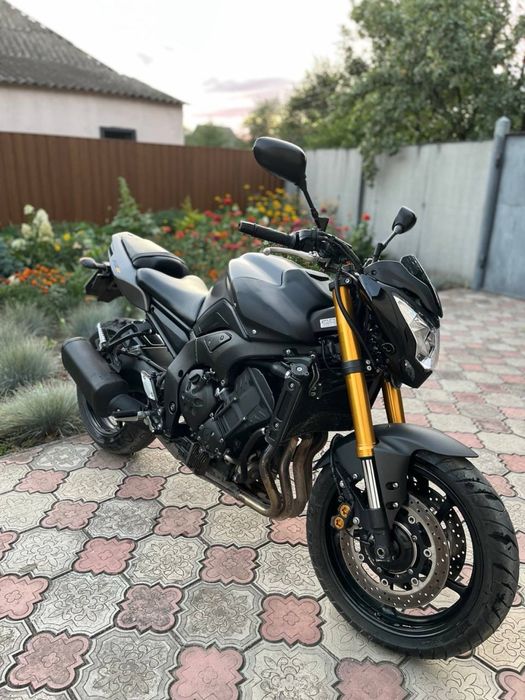 YAMAHA FZ 800 мотоцик стріт
