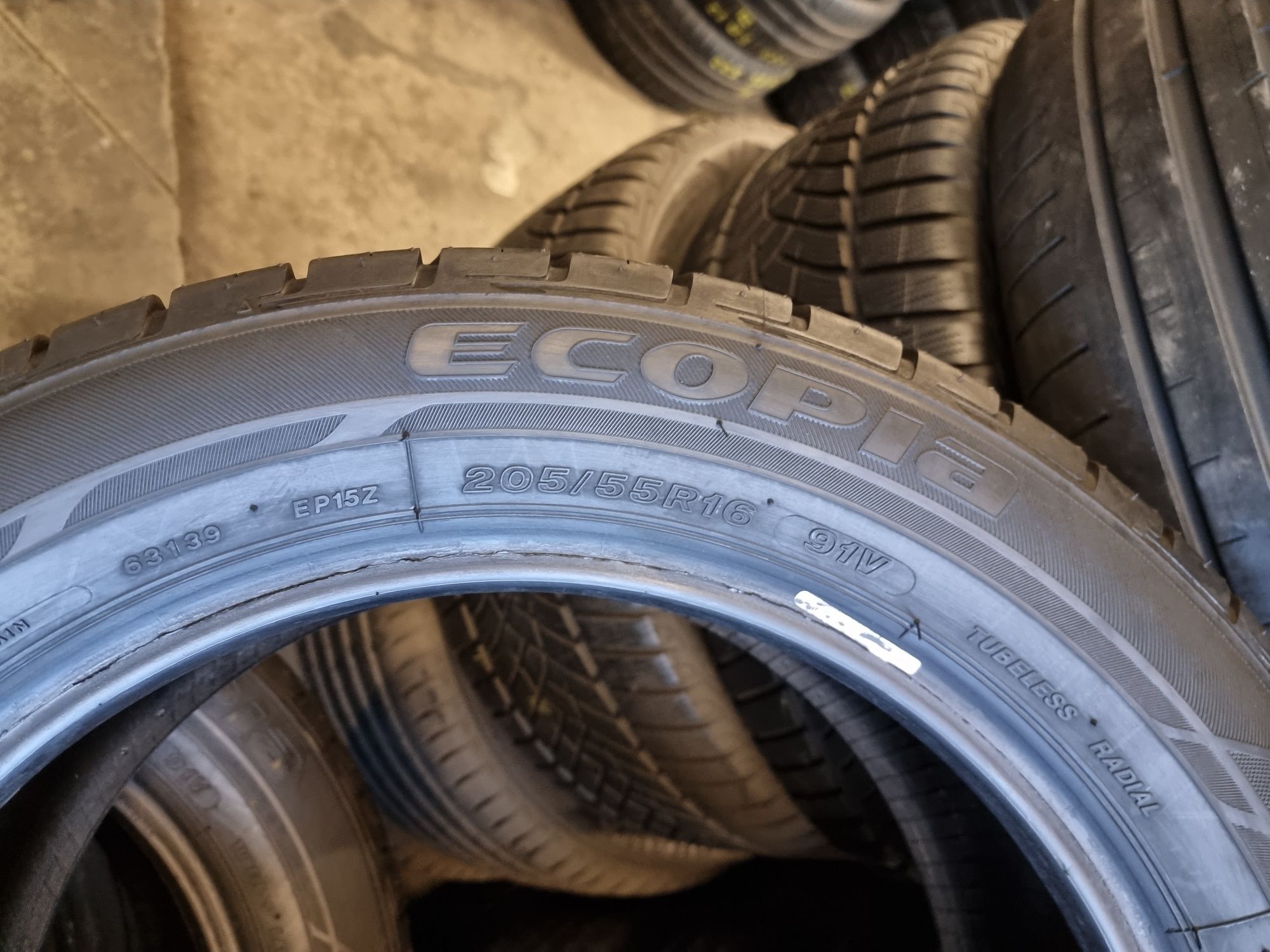 Шини літні 205х55хR16 Bridgestone Ecopia EP150 2 ШТ 95+% Протектор