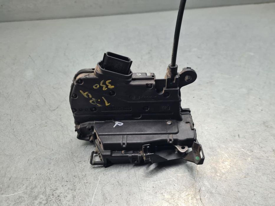 Fechadura / fecho porta trás direito RENAULT Captur (J5_)