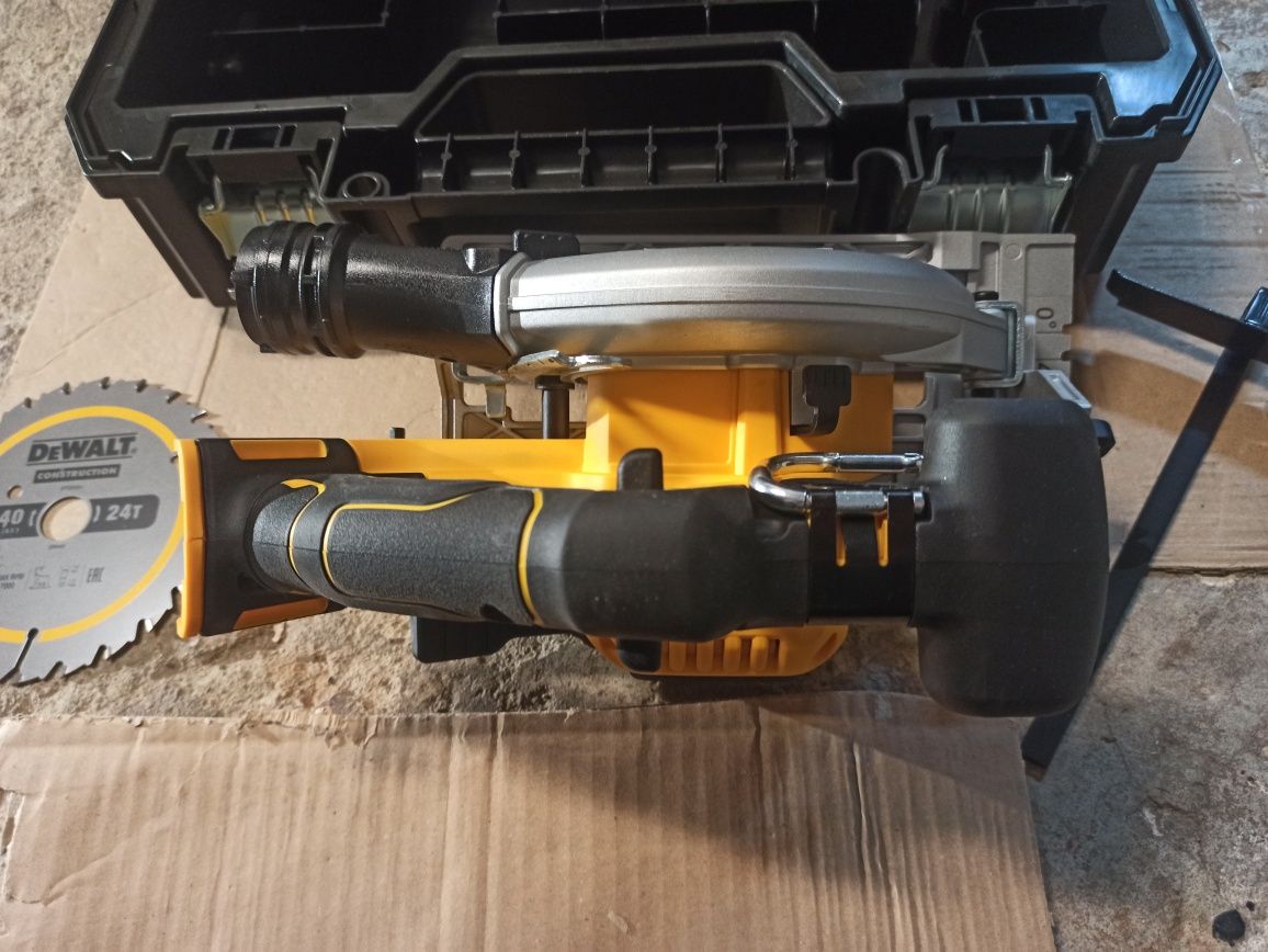 Pilarka DeWalt DCS512 12V + piła + skrzynka