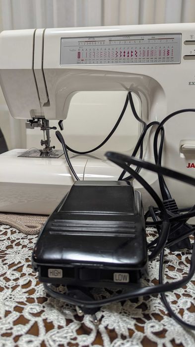 Швейна машина Janome Decor Excel 5024