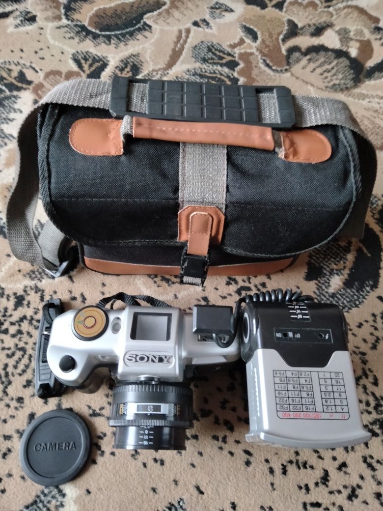 Фотоапарат SONY DL 2000 A