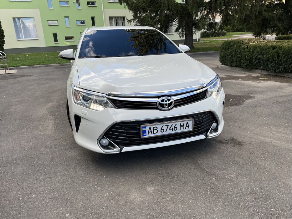 Toyota Camry 2017 офіційна