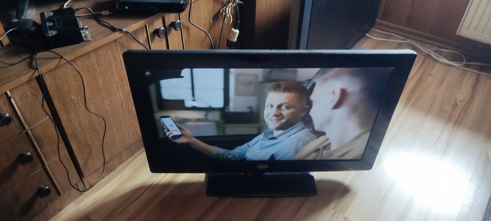 Telewizor LG 32 .