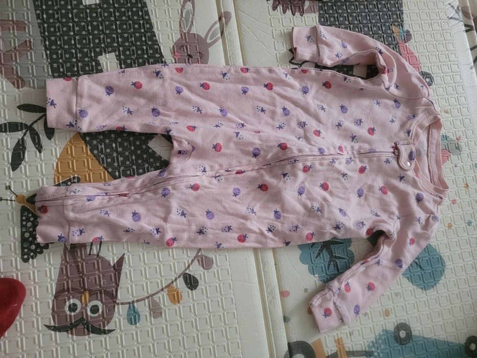 Pajacyki 4 sztuki rozmiar 74