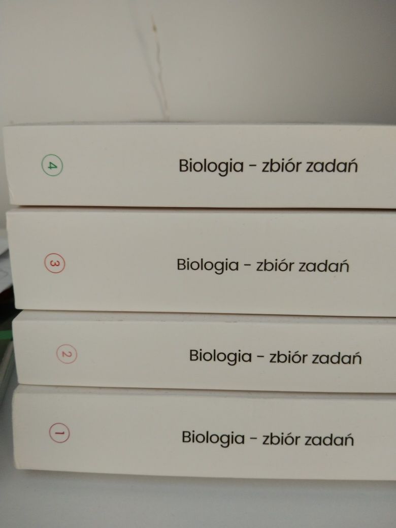 Zbiór zadań do biologii BIOMEDICA
