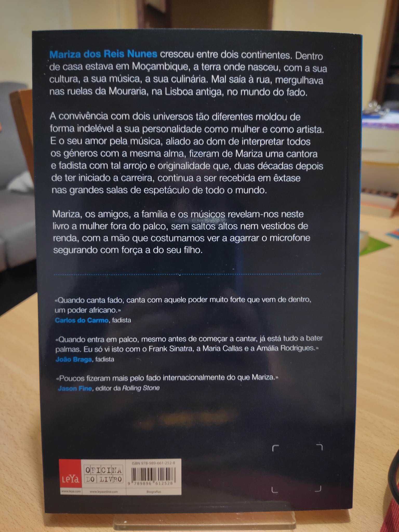 Livro “Os anéis do meu cabelo”