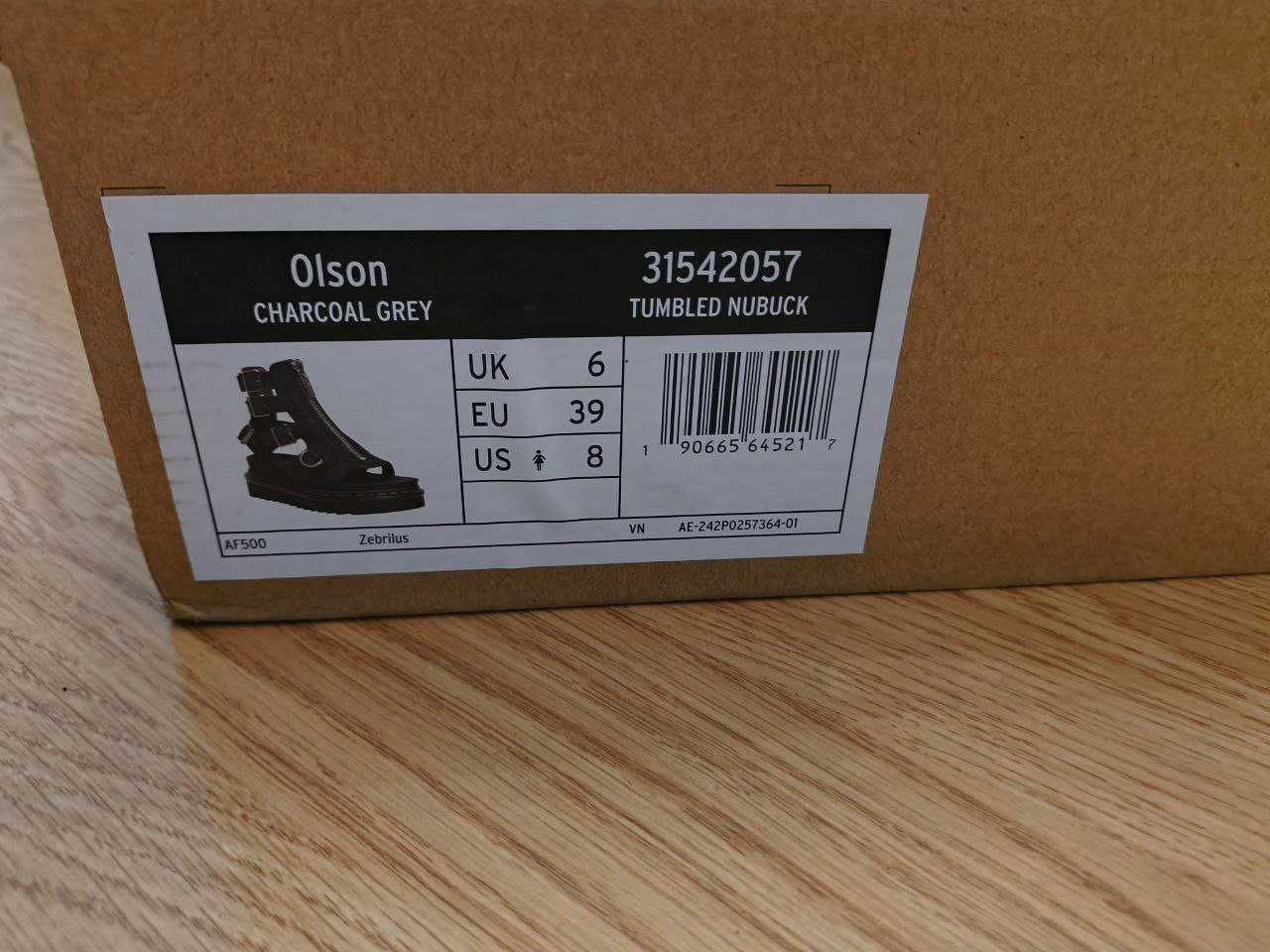 Sandały Dr Martens Olson Charcoal Grey Czarne Skóra Naturalna Zamsz 39