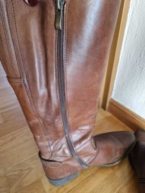 Kozaki  rozm.40 Lasocki skóra naturalna