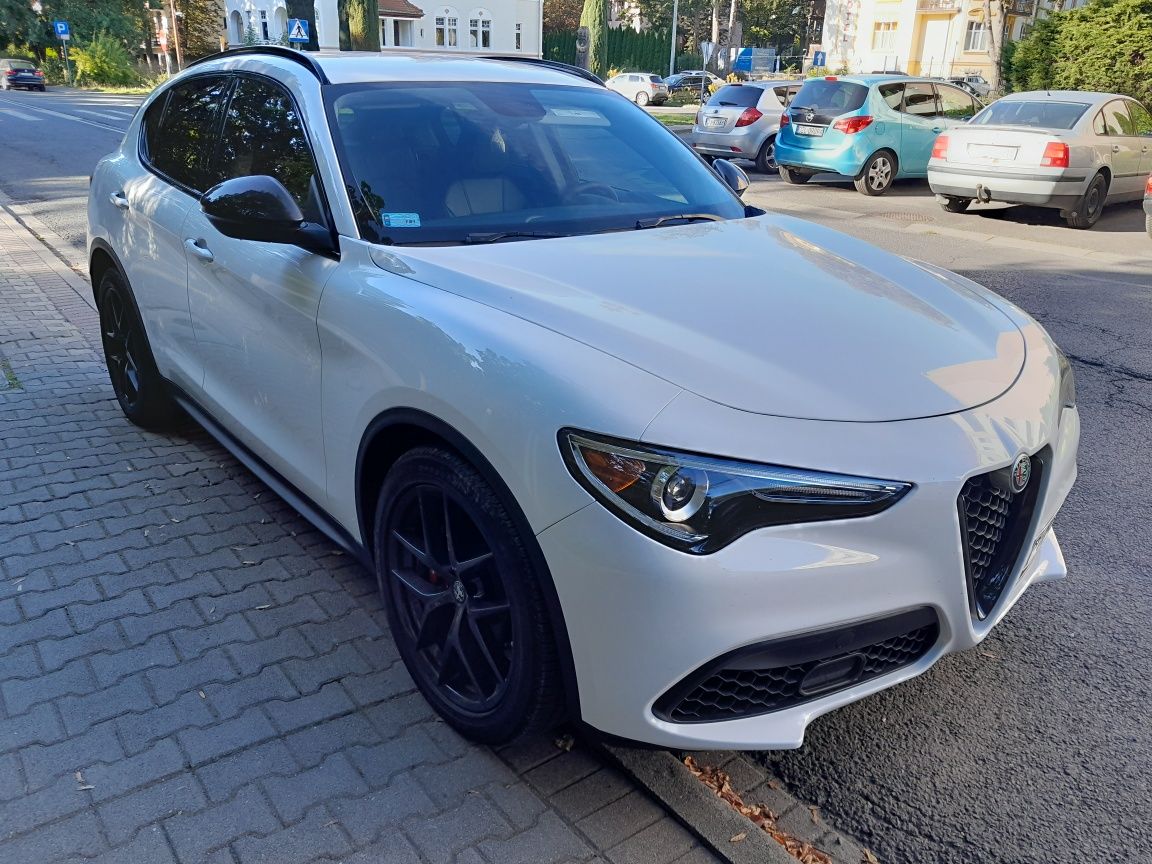 alfa romeo stelvio  300km