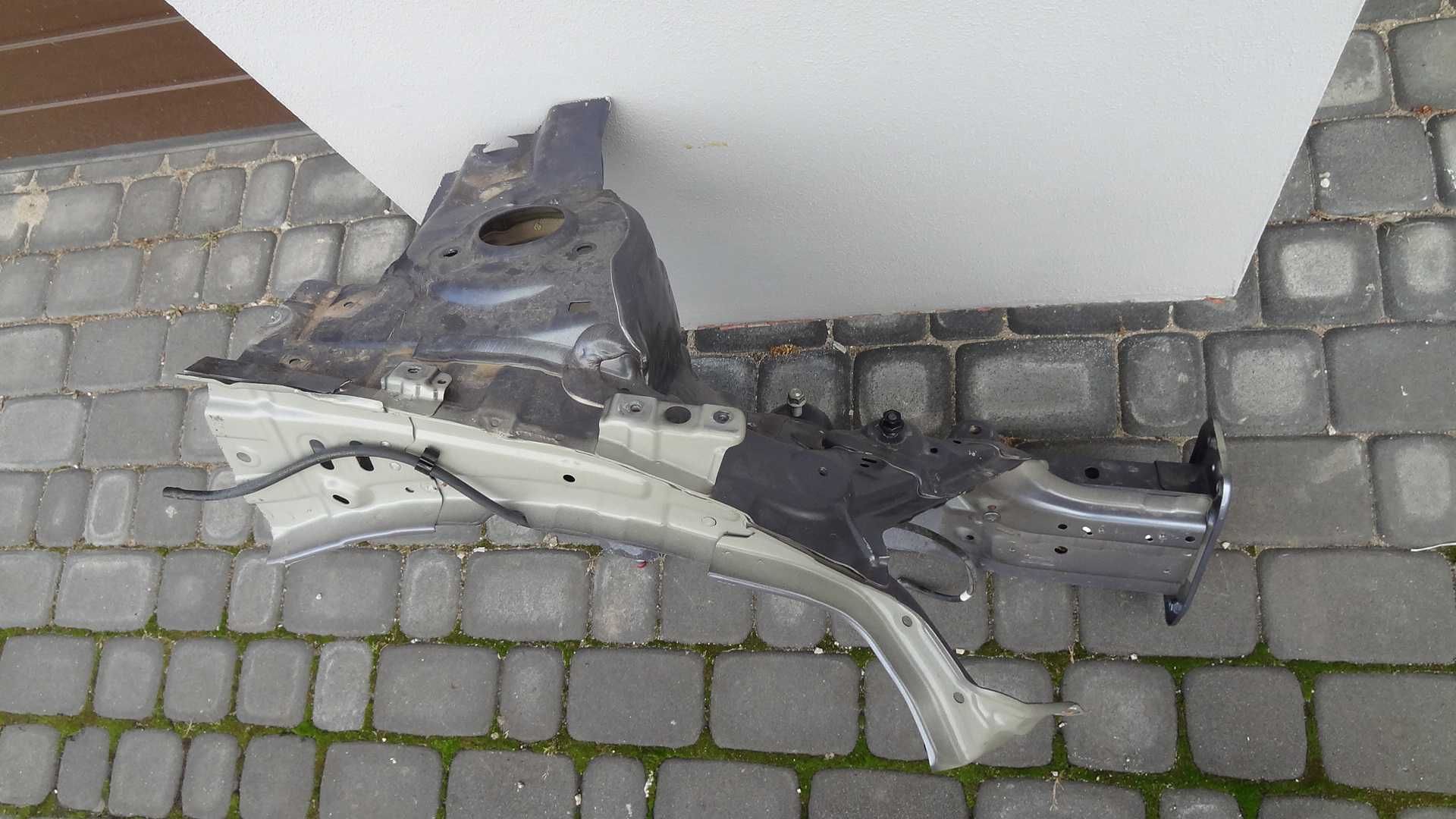Hyundai I20 III   21- podłużnica prawa przód