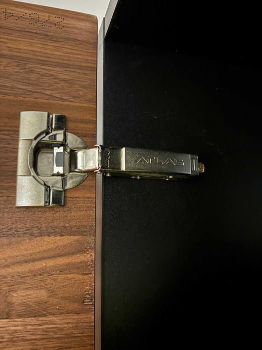 Kuchnia z AGD  Fornir połysk  Nowy blat  Styl loftowy  Bez piekarnika