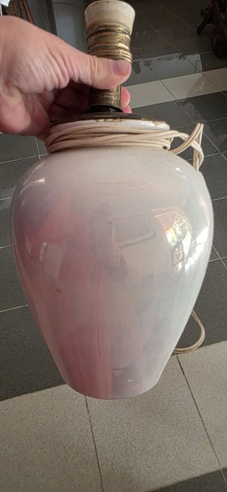 Candeeiro de sala sem abatjour