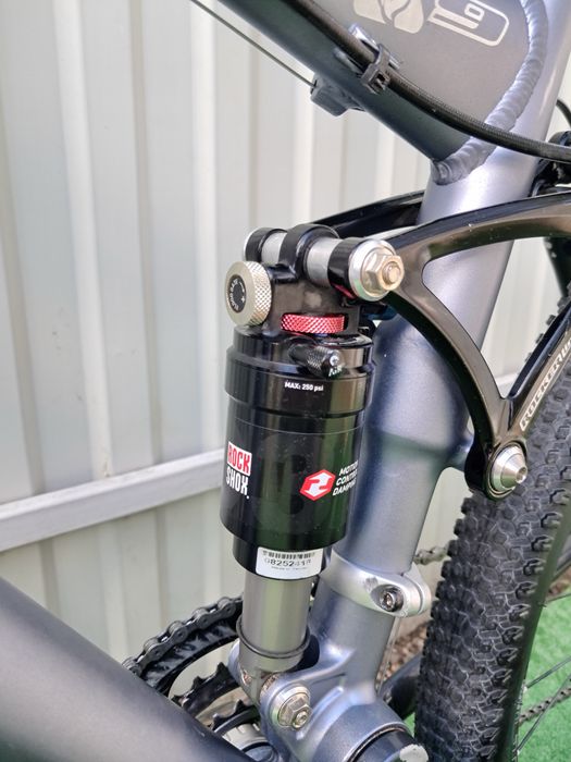 Trek Fuel ex 9 Алюмінієвий Двохпідвіс Гідравліка Rock Shox Bontrager