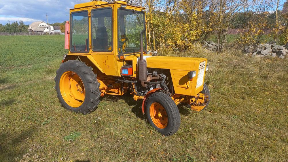 Продам трактор Т25