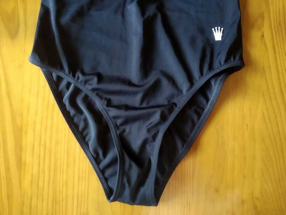 (COMO NOVO, PORTES GRÁTIS) TRIUMPH® - Fato de Banho - Preto e Branco