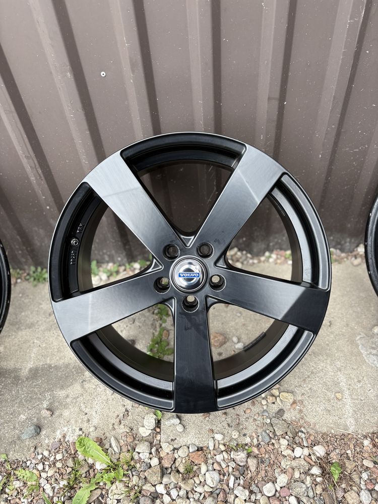 Koła alufelgi 19” 5x108 czarne mat