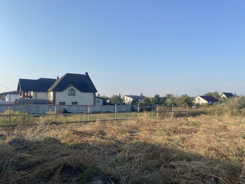 Продам участок в Кристальном пер.Арендный