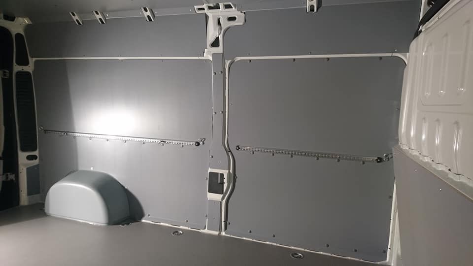 Zabudowa busa Iveco Master/Crafter/Sprinter/Movano/Ducato/Jumper