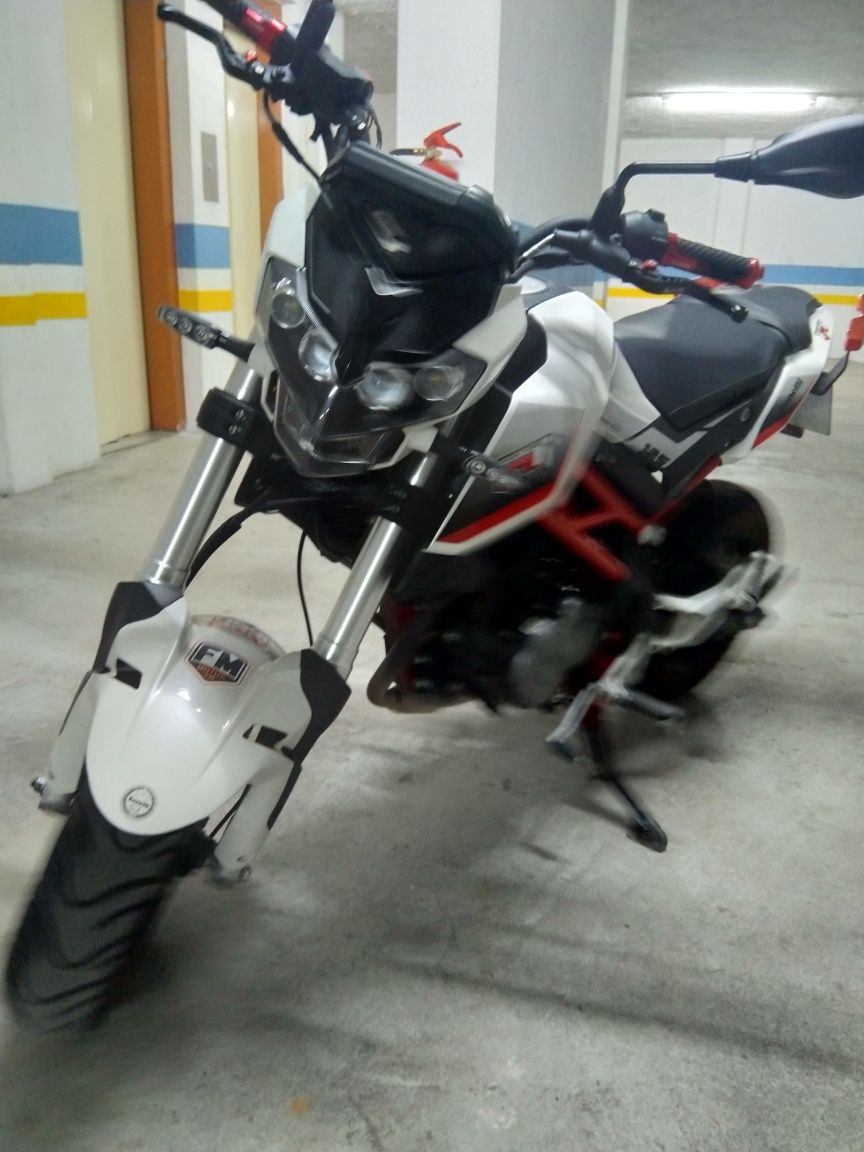 Benelli tornado TNT Naked 125