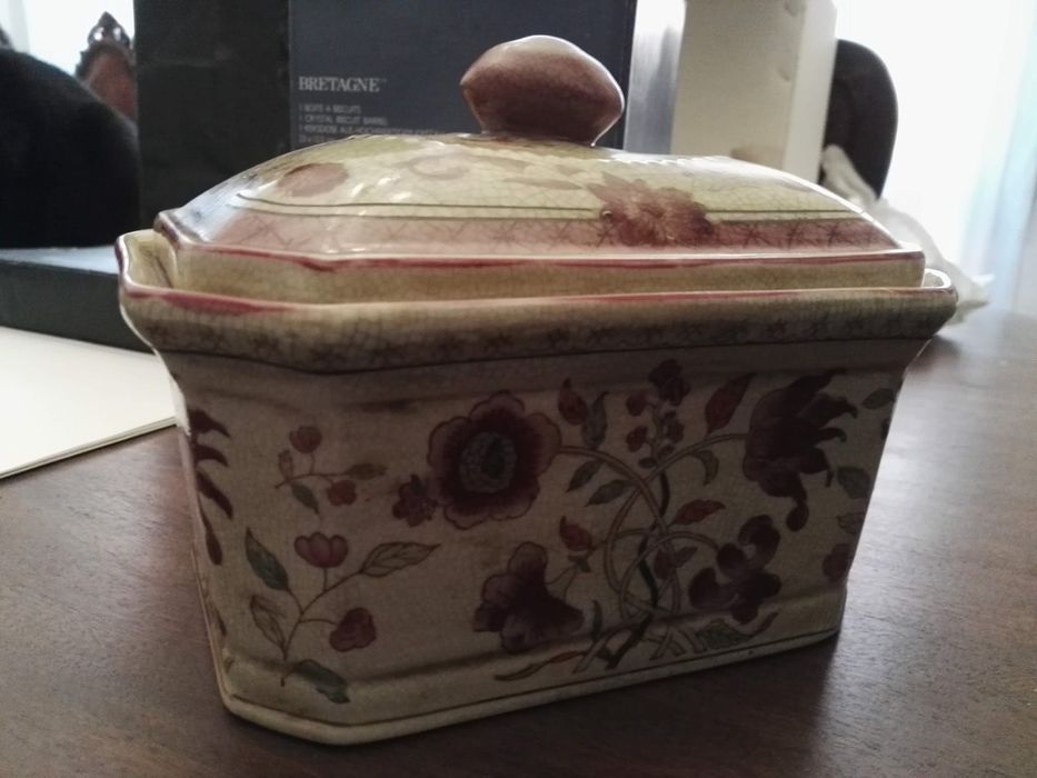 Terrina cerâmica decorativa NOVA 18x13cm, 13cm altura