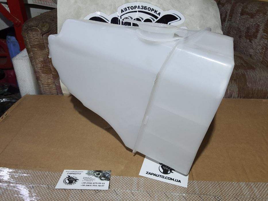 Бачек омывателя Mercedes ML W163, ML270, ML320, ML400 бачок омивача