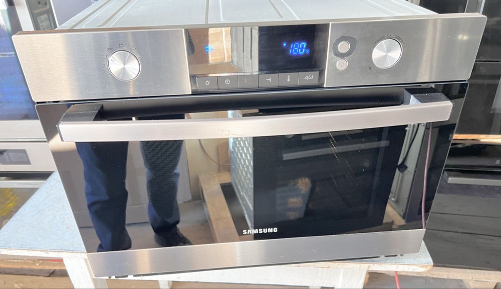 Духовка з свч Samsung (Тайланд)