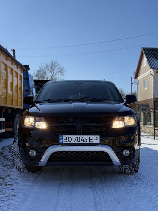 Продам dodge journey
