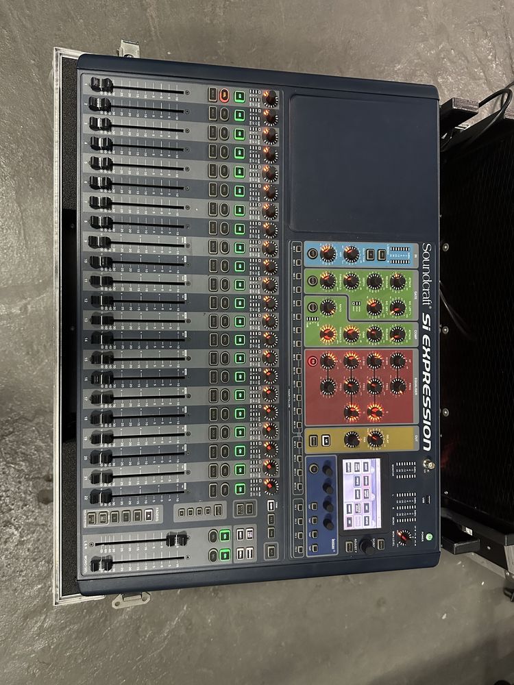 Soundcraft Si Expression 2 w case z madi usb