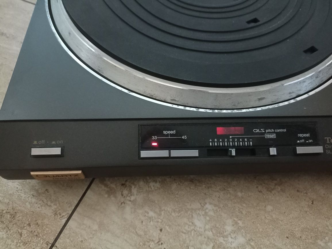 Gramofon Technics SL QX 300