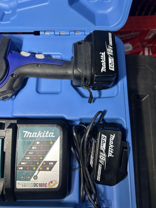 Резак для кабеля Кабелеріз акумуляторний Sicame esk50 Makita DTC103