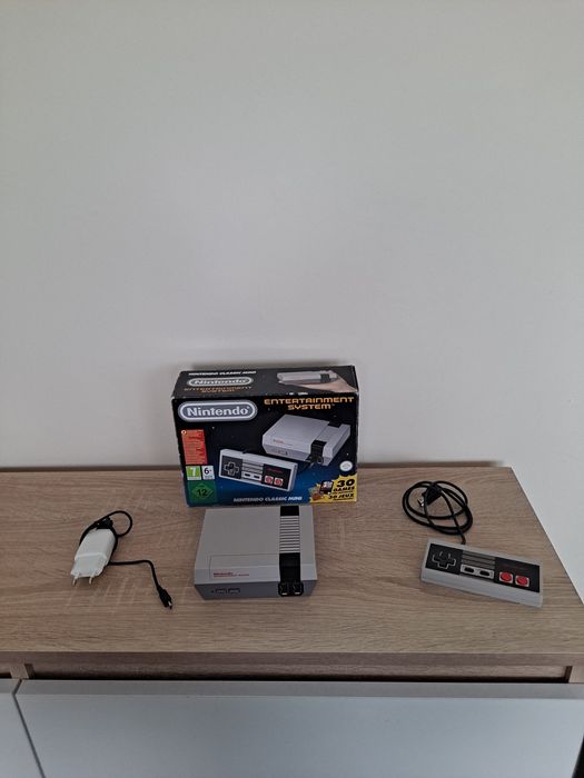 Konsola Nintendo Classic Mini +Gry