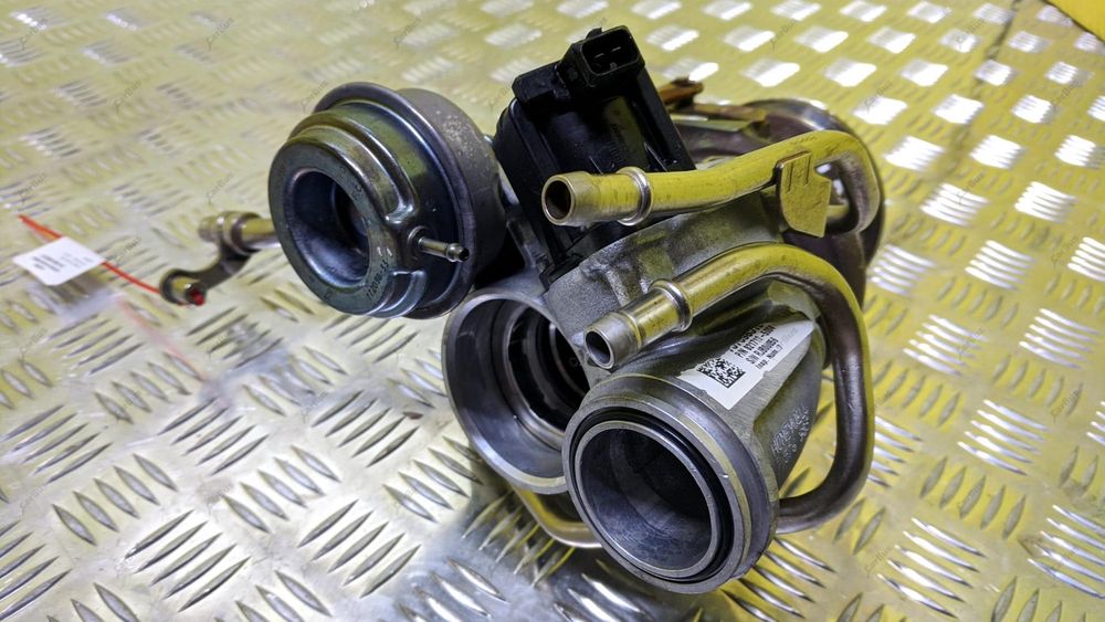 Турбина 4.4i N63B44A BMW X5 E70 Турбіна бмв х5 Н63В44А Турбокомпресор