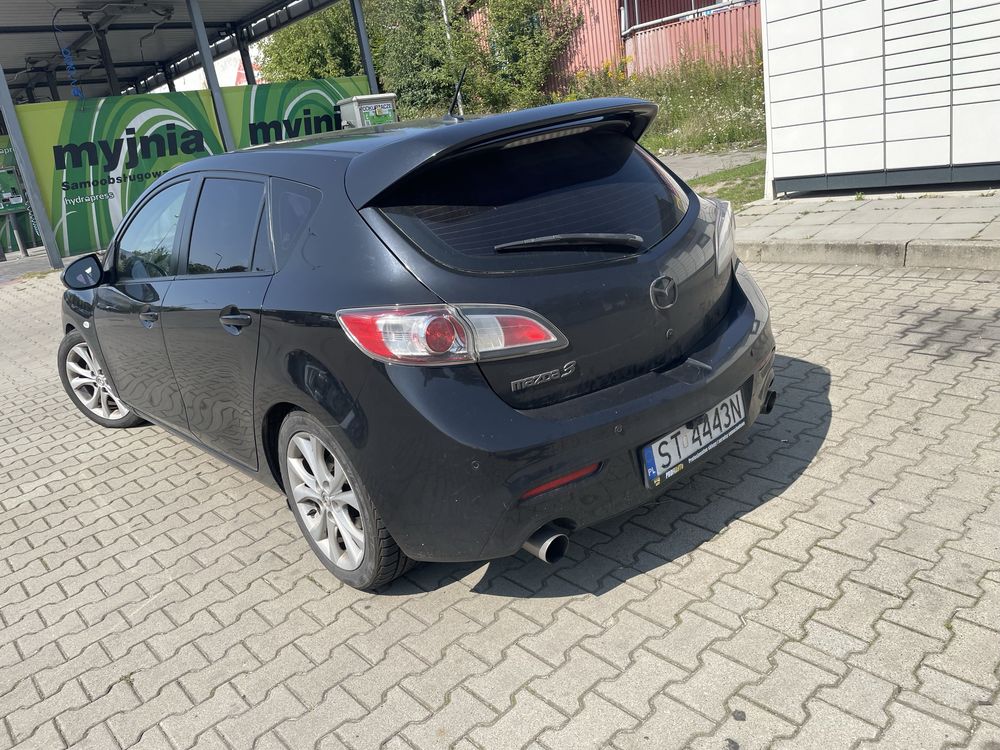 Mazda 3   LPG  2010