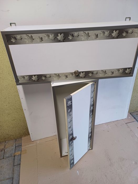 Szafka wisząca 2szt.