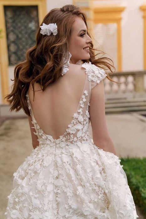 Suknia ślubna Azalea