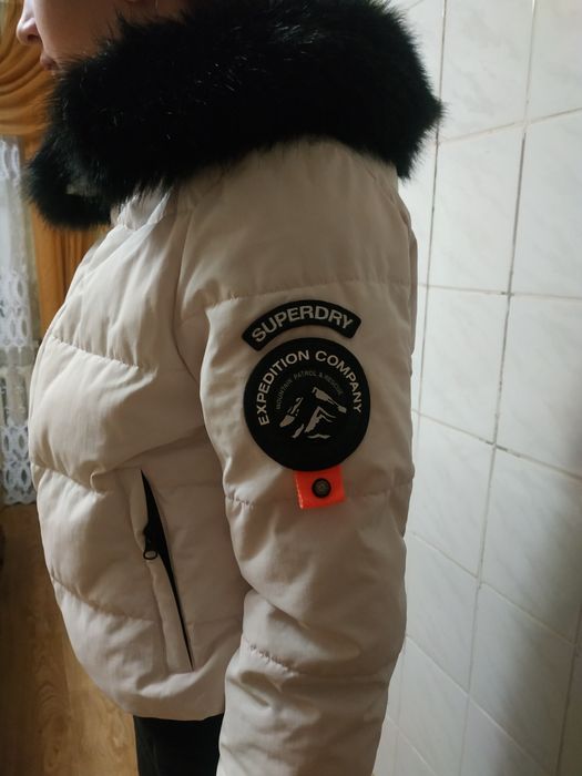 Зимова куртка. Тепла і класна.