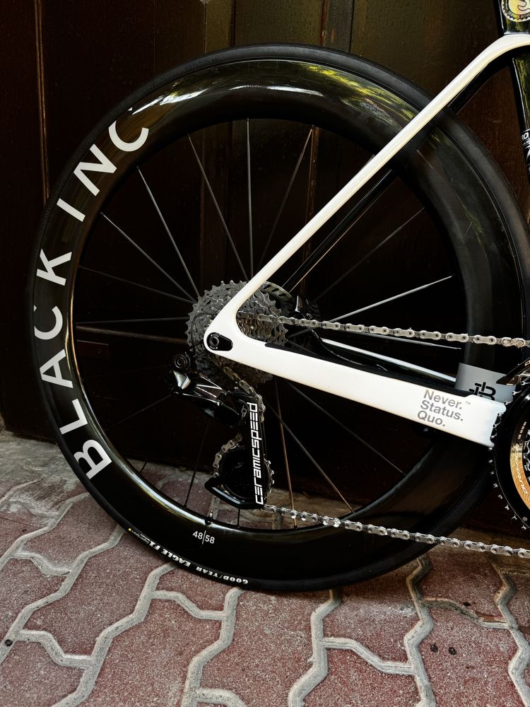 Factor Ostro VAM v2 Pearl White r. 56 Dura Ace R9250 Di2