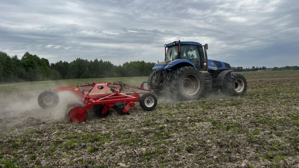 Трактор New Holland з ПДВ 8.390 2012 год Case 340