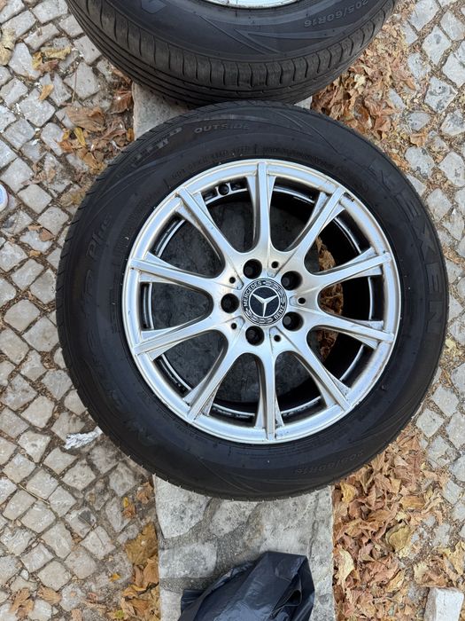 Jantes 16 Mercedes originais w205 C - 2018 (3 pneus bons )
