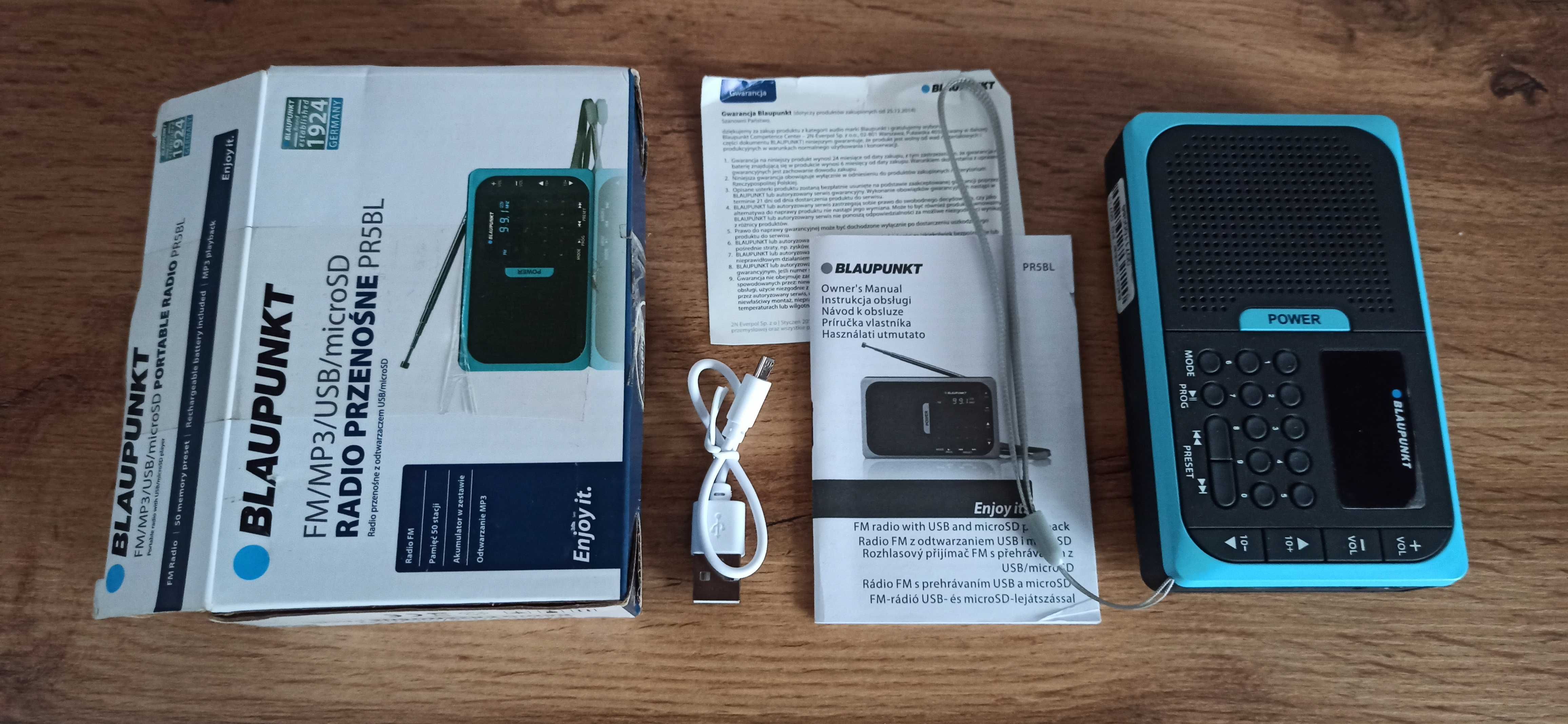 Портативний радіоприймач Blaupunkt  PR5BL.