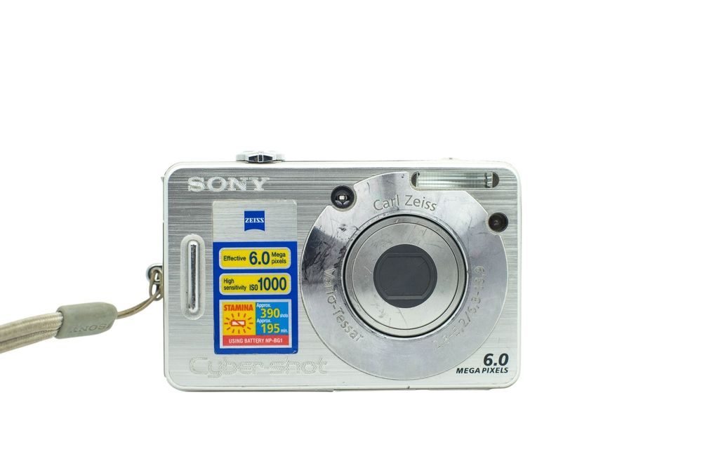 Sony Cyber-shot DSC-W50 +karta! Klasyk DigiCam y2k NASYCENIE I ZIARNO!