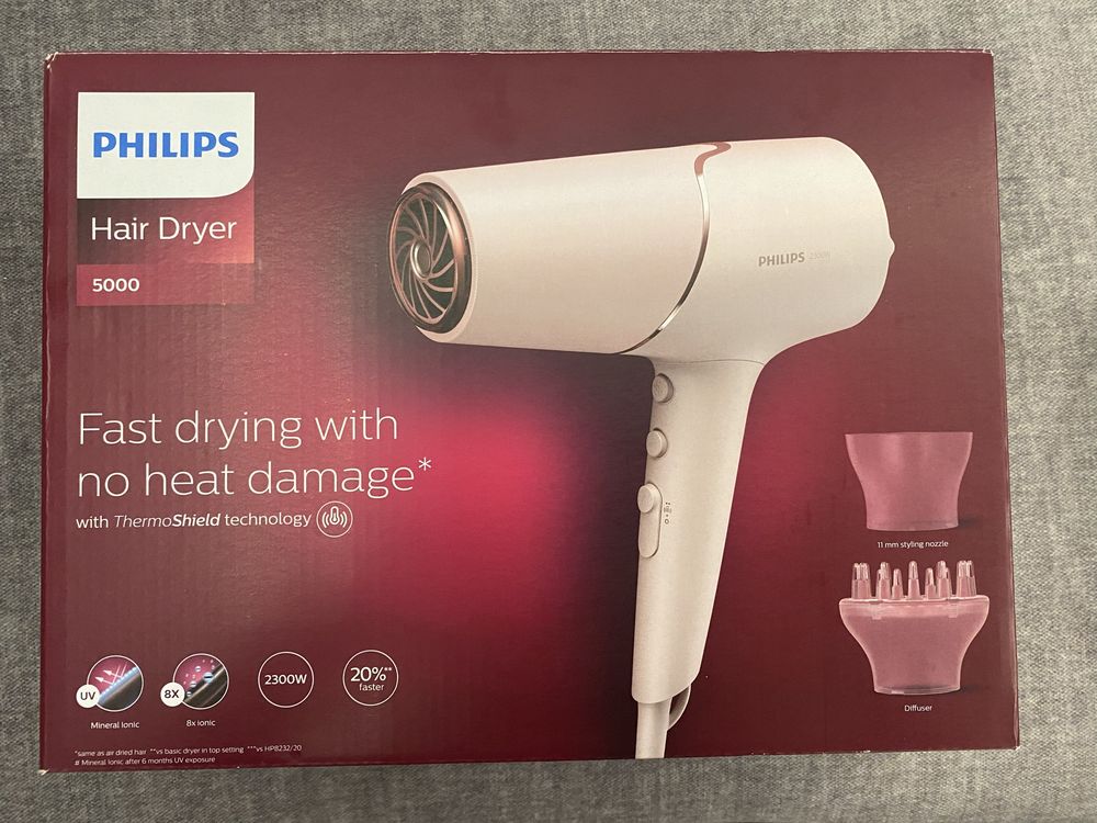 Suszarka do włosów Philips BHD530