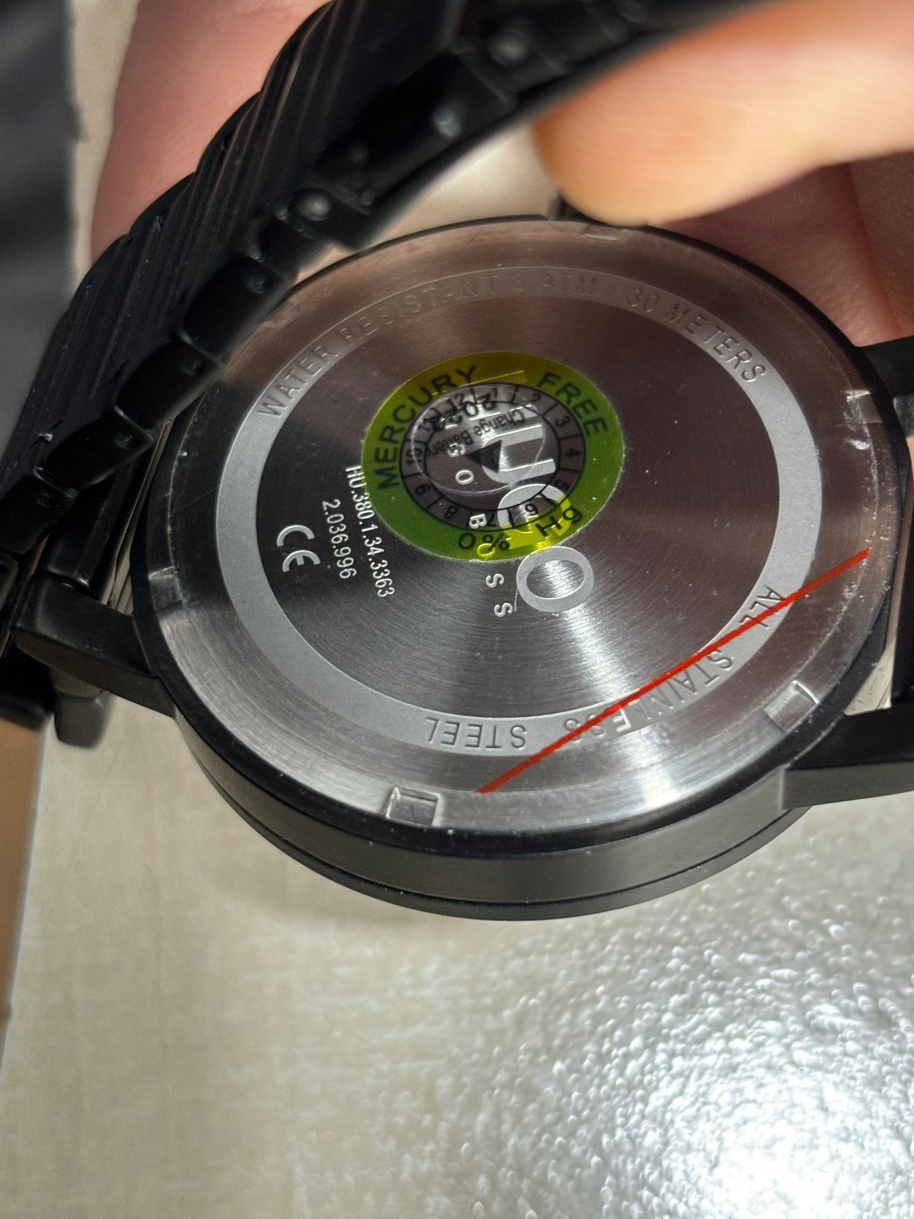 Hugo Boss часы новые