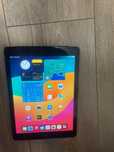 Apple iPad 6th Gen. A1954 32GB, Wi-Fi , 9.7in  Space Gray