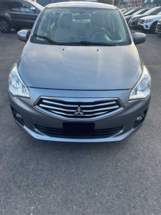 Mitsubishi Mirage G4 ES      2018
